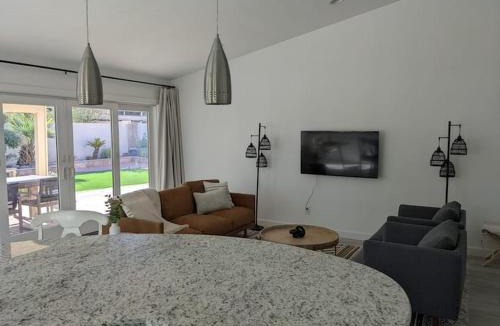 Chandler House | Heated Pool - Spacious, Cheerful Home 5br/3bath