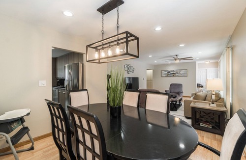 Schaumburg House | Hoffman Estates Rental