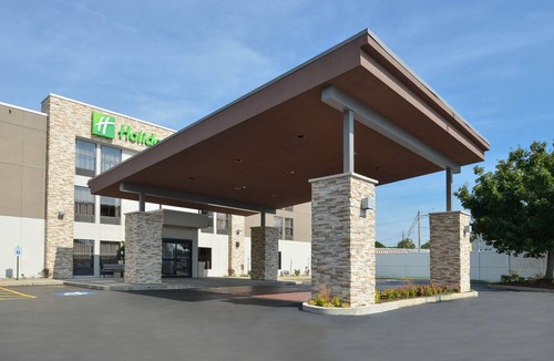 Olean Hotel | Holiday Inn Express Olean by IHG