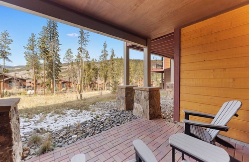 Keystone House | Incredible Mountain Views from the Private Deck and Walk-Out Patio