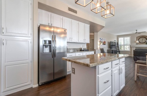 Arrowhead Lakes House | Lakefront home w/Kayaks, Private Pontoon Boat, Heated Pool & Spa! Pool table + Free Golf!