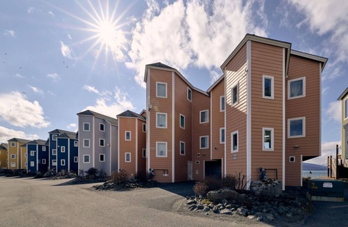Homer Condo | Lakeshore Lodging Lodge 620