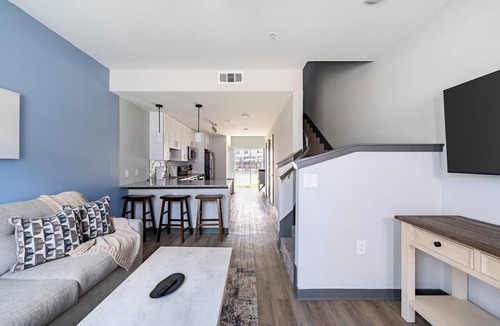 Northwest Pensacola Apartment | Landing | Stunning 2BD, Gym, Pool