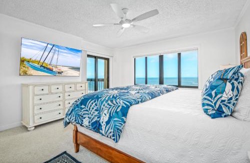 Ormond-by-the-Sea House | Luxury direct oceanfront corner penthouse with heated pool and garage parking