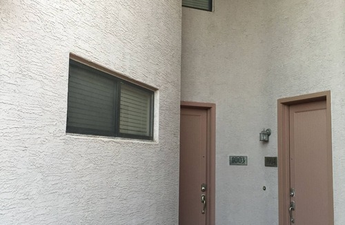 Fox Crossing House | Luxury Town Home on Water in Ocotillo area, Chandler, Arizona