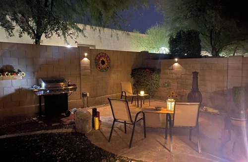 Fletcher Heights House | Malie Cozy Queen Retreat, Comfort, Savings & Peaceful Stay Private Room