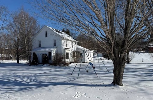 Bemus Point House | Meadow View Stay at Chautauqua Lake 1.5 Acres