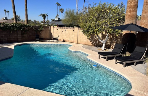 Evergreen House | Minutes to Oldtown Scottsdale - Your peaceful Oasis awaits!