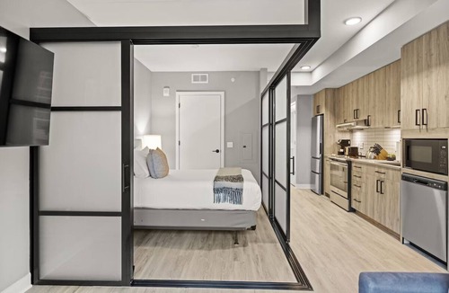 Navy Yard Apartment | Navy Yard DC Stay | Steps to Nationals Park | Modern Comfort w/Rooftop Views