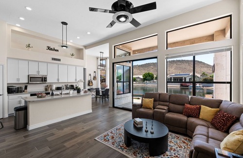 Arrowhead Lakes House | New Lakefront w/Free Boat & Pool & Massage Chair & Near State Farm Stadium