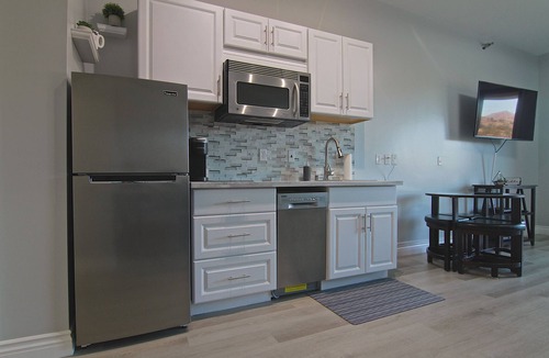 Lake Las Vegas Apartment | Newly Renovated Modern Condo