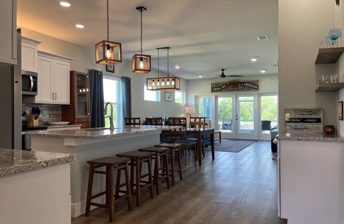 Marineland Acres House | One Story Home, Beautiful Beach -The Moody Beach Club- Family, Pets & Biking fun