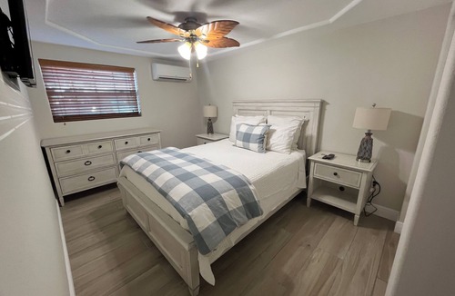 Marathon Resort | Palm - 1 or 2 Bedroom/1 Bath Villa Sleeps 2-4 located at Safe Harbor Marathon.