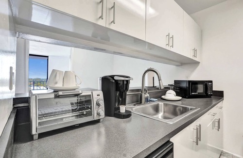 Golden Glades Apartment | Park Towers 1BR Miami Gardens | Near Stadium