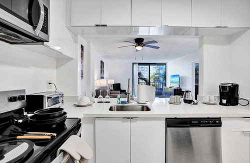 Golden Glades Apartment | Park Towers