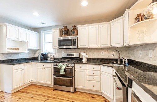 Historic District House | Private Patio at Historic Hanover House Across from USNA Gate 3