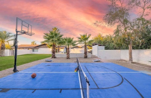 Paradise Heights House | Private Pool with Waterslide & Movie Theater