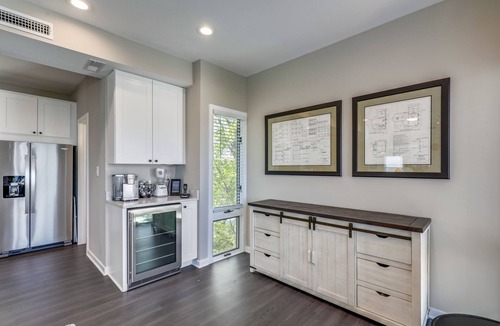 Ocean View House | Relax at the Beach over looking the Bay