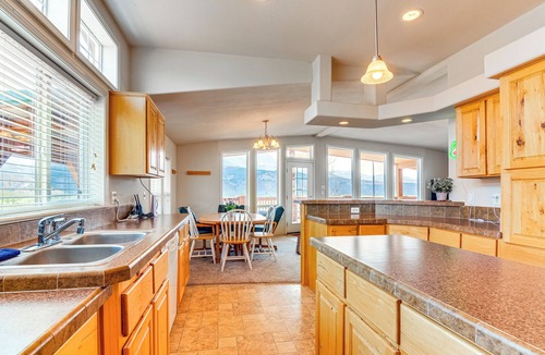 Piute County Cabin | Remote Kingston Cabin w/Mtn Views: Fish & ATV!