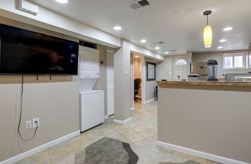 Petworth Apartment | Remote-Work Hub! DC Unit 1 Mi to Rock Creek Park