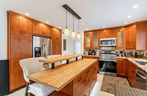 Provinces Master Community House | Resort setting in Chandler Home with Free Heated Pool/Spa/Game Room/Mini Golf