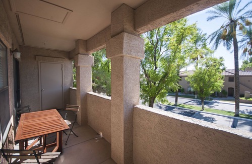 North Scottsdale Condo | Resort -Style in the heart of North Scottsdale