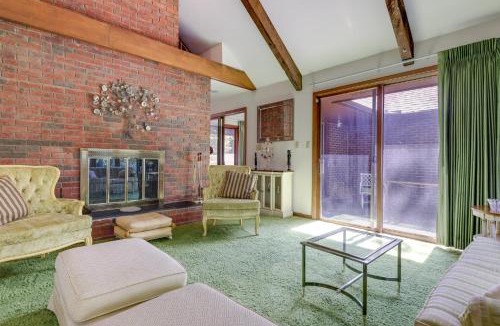 Xenia House | Retro Ohio Home on 1-Acre Property