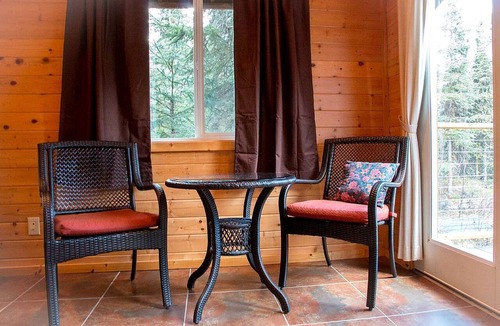 Cooper Landing Cabin | Rustic Log Cabin on the Banks of Kenai Lake, Alaska