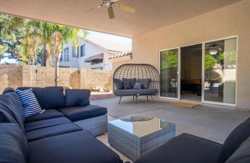 Upland Hills Apartment | Sleeps Large Groups Heated PoolSpaGame Room