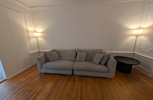 Crown Heights House | Spacious 7-bedroom brownstone in the heart of Brooklyn.