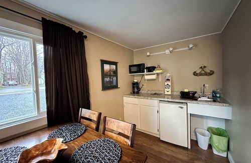 Town of Webb Cottage | Spacious Studio with Kitchenette, Sitting Area and Full Bath!