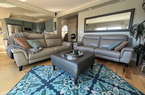 The Pueblo House | Summerlin Sanctuary! POOL SPA BBQ 4 BD 3BA Pet OK