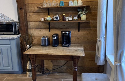 Denver House | The Barn Loft. Streamside living in a spacious and tastefully renovated barn