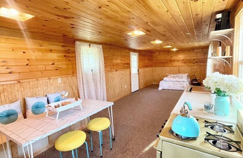 Jordanville Cabin | This cabin is a 1 bedroom(s), 0.5 bathrooms, located in Mohawk, NY.