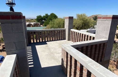 East Mesa House | Tropical Mountain Valley Casita