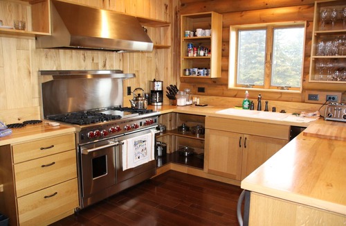 Homer House | Unique sense of place to decompress and rejuvenate. Quiet stunning beauty.