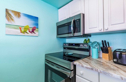 Aloha Kai Condo | Unit 46 - 1 Bedroom 1 Bathroom Condominium East View