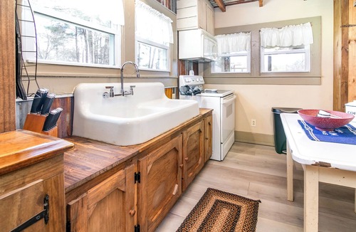 Deal Island House | Set Sail to the Rusty Anchor! Your Perfect Getaway on Deal Island, MD