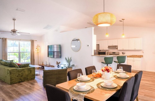 Summerfield House | Villa Summerfield - 3BR/2BT - Swim Spa/Hot Tub - 2mn from The Villages