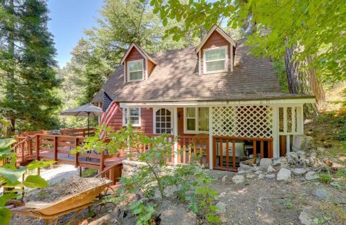 Arrowhead Villas House | Vintage 'Snow White' Cottage ~ 2 Miles to Village!
