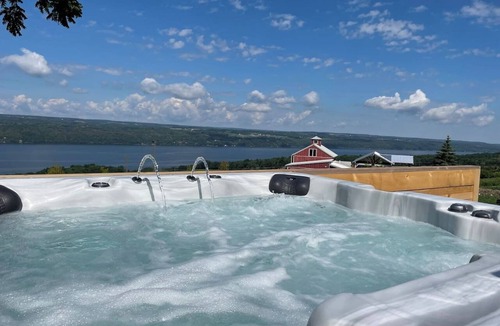 Burdett Villa | VRFLX Seneca View Villa | Walk to Wineries