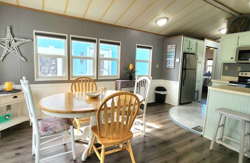 Nettles Island House | Waterfront Charm 2 Bed 1 Bath Nettles Island