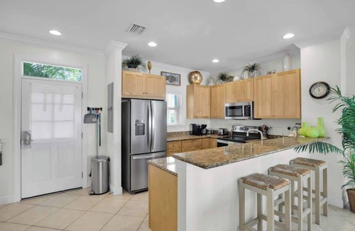 Coral Lagoon Condo | Waterfront Townhome with Boat Slip & Pool Access