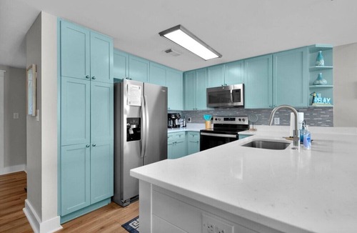 Fort Walton Beach Condo | Waterscape Resort-A301-3BR/3BA BEACH SERVICE INCL.