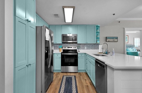 Fort Walton Beach Condo | Waterscape Resort-A301-3BR/3BA BEACH SERVICE INCL.