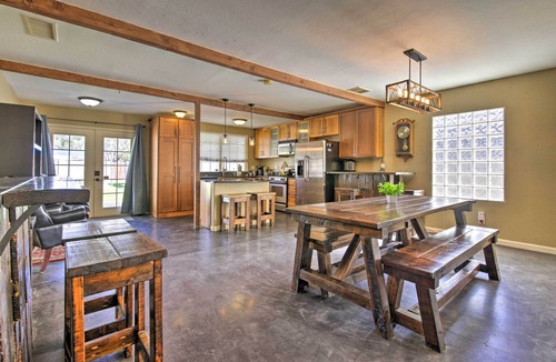 Fairview Historic District Cottage | Work, Play, Explore! Cottage 2 Mi to Dtwn Phoenix
