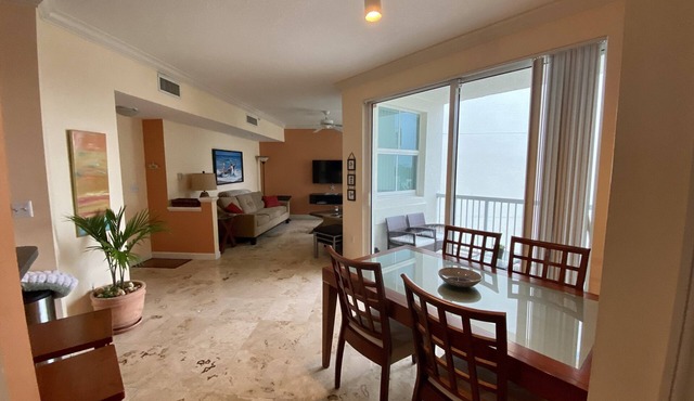 1 Bd across from beach walk to BalHarbor Shops,restaurants,supermarket & shops