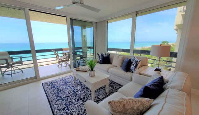 2/2 Corner Beachfront Condo, Pool, Fitness, Tennis