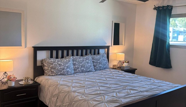 2Bed1Bath Mostaccioli KingQueenBeds CentralPhoenix