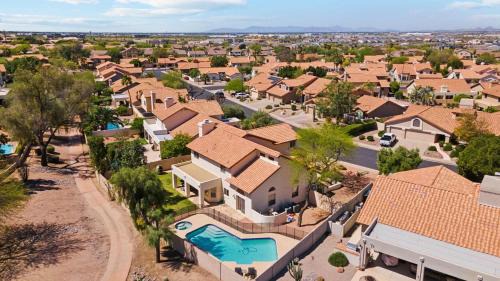5BDR with Pool & Scenic Golf Views!